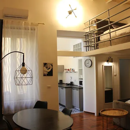 AD HOMES - Vatican Ottaviano Loft-2